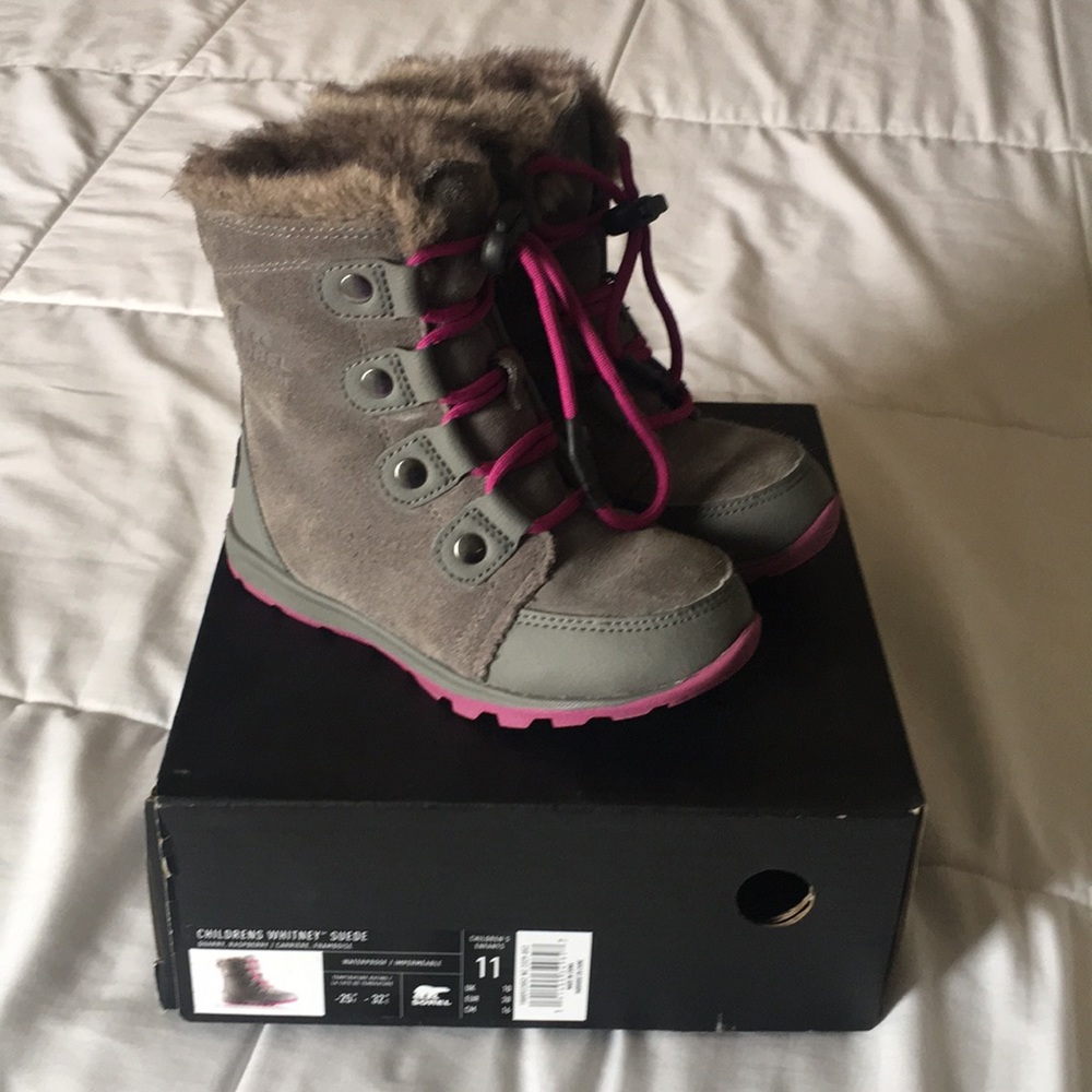 Sorel Whitney girls boots